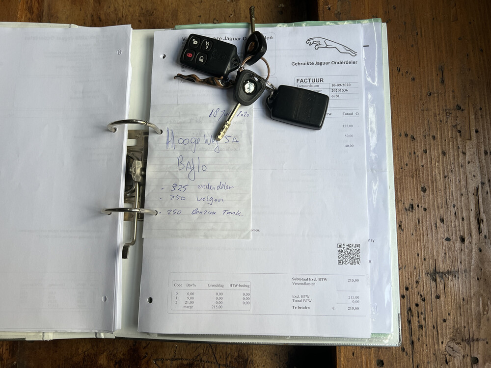 Jaguar Sovereign XJ8 3.2 V8, J-782-XT.