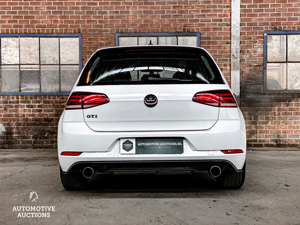 Volkswagen Golf GTI S VII 265hp 2018.