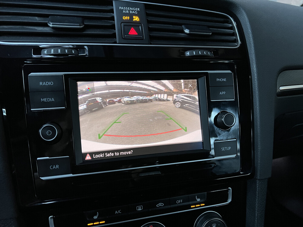 Volkswagen Golf GTI S VII 265hp 2018.