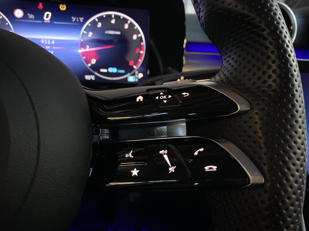 Mercedes-Benz C180 Mild Hybrid AMG Line 170hp 2022 NEW MODEL -Factory Warranty- C-Class, R-690-PH.