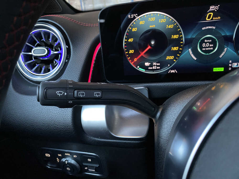 Mercedes-Benz EQB300 AMG 4Matic 228PS 2022 -Werksgarantie-.