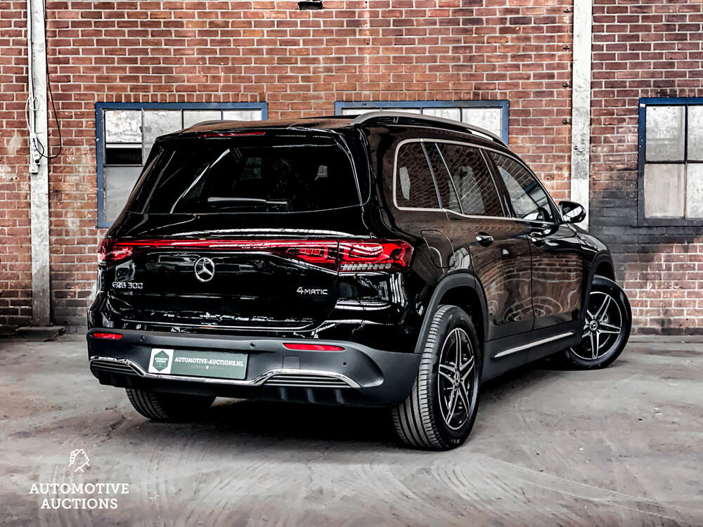 Mercedes-Benz EQB300 AMG 4Matic 228PS 2022 -Werksgarantie-.