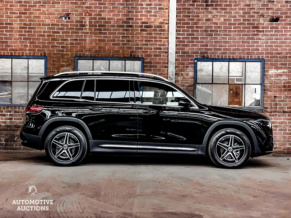 Mercedes-Benz EQB300 AMG 4Matic 228PS 2022 -Werksgarantie-.