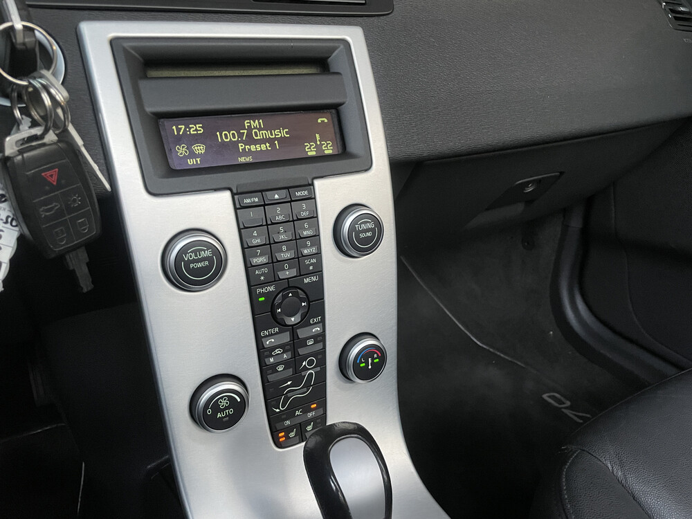 Volvo C70 Convertible Intro Edition 136pk 2011, 05-NZZ-7