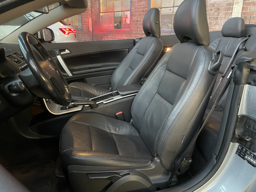 Volvo C70 Convertible Intro Edition 136pk 2011, 05-NZZ-7