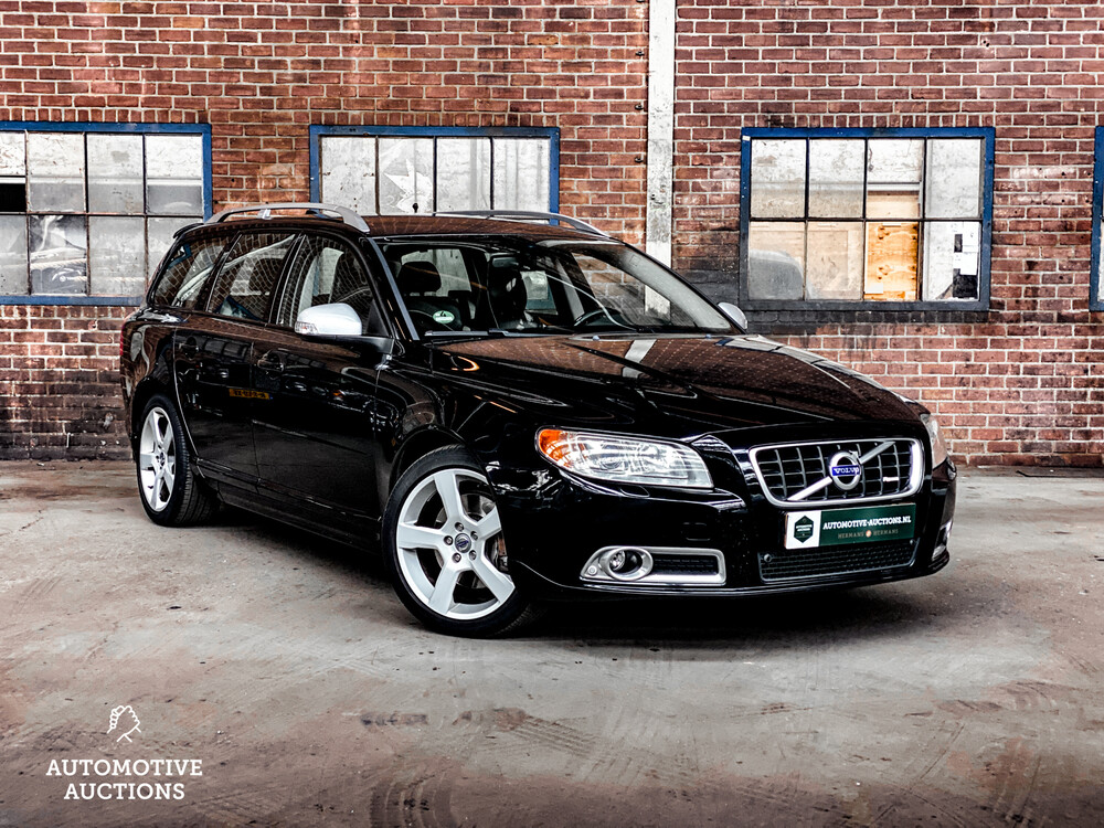 Volvo V70 R-Edition 203PS 2011 -Orig. NL-, 62-PBB-1.