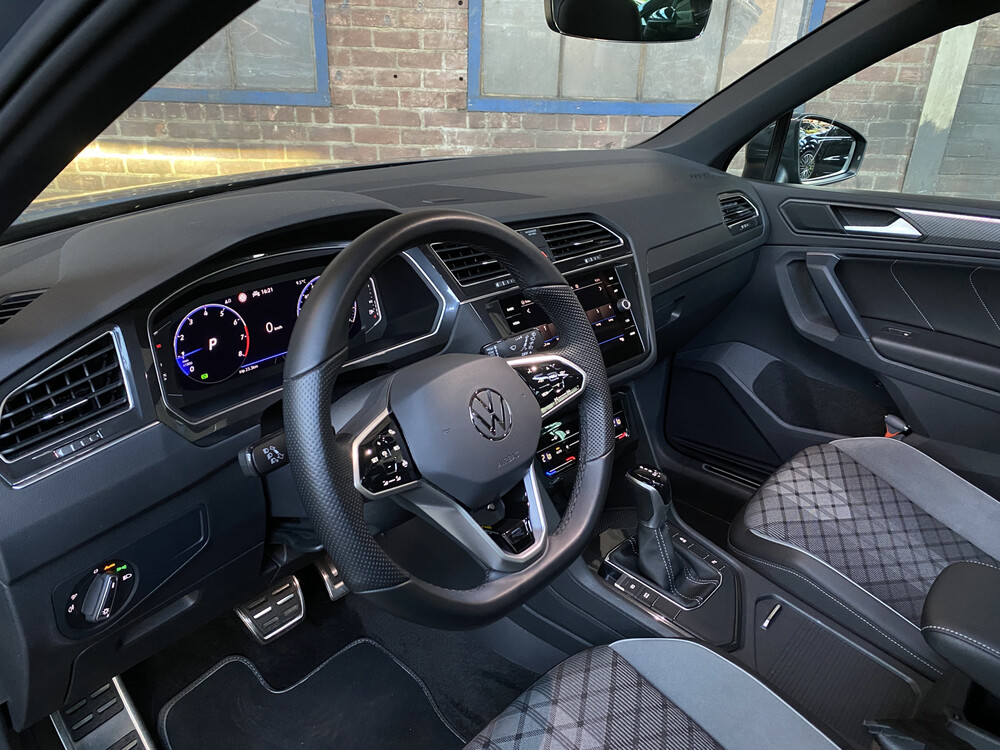 Volkswagen Tiguan R-Line TSI Life Business 150PS 2021 -Werksgarantie-, L-969-ZS.