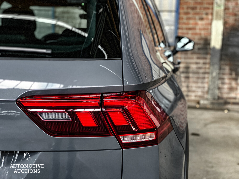 Volkswagen Tiguan R-Line TSI Life Business 150PS 2021 -Werksgarantie-, L-969-ZS.