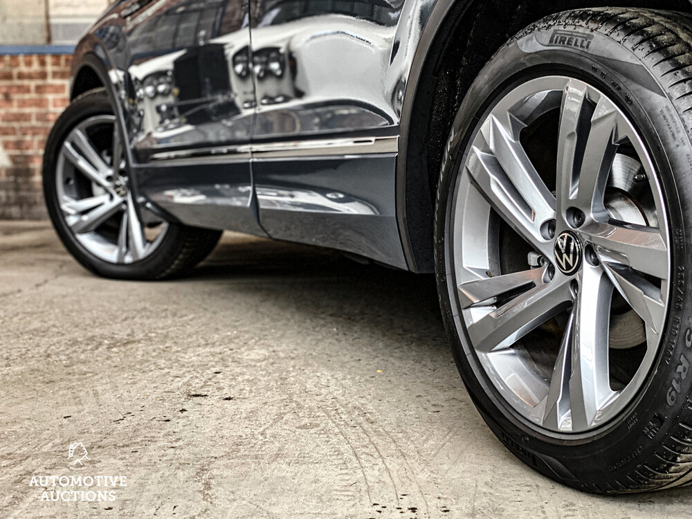 Volkswagen Tiguan R-Line TSI Life Business 150PS 2021 -Werksgarantie-, L-969-ZS.