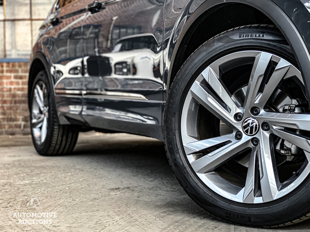 Volkswagen Tiguan R-Line TSI Life Business 150PS 2021 -Werksgarantie-, L-969-ZS.