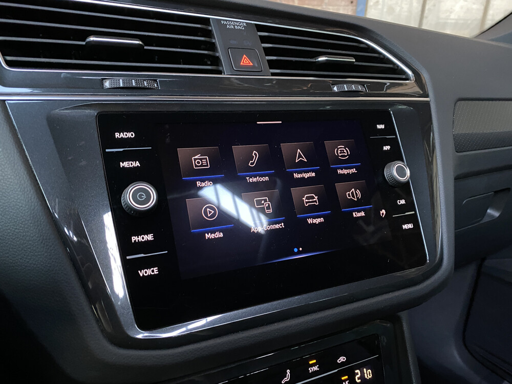 Volkswagen Tiguan R-Line TSI Life Business 150PS 2021 -Werksgarantie-, L-969-ZS.