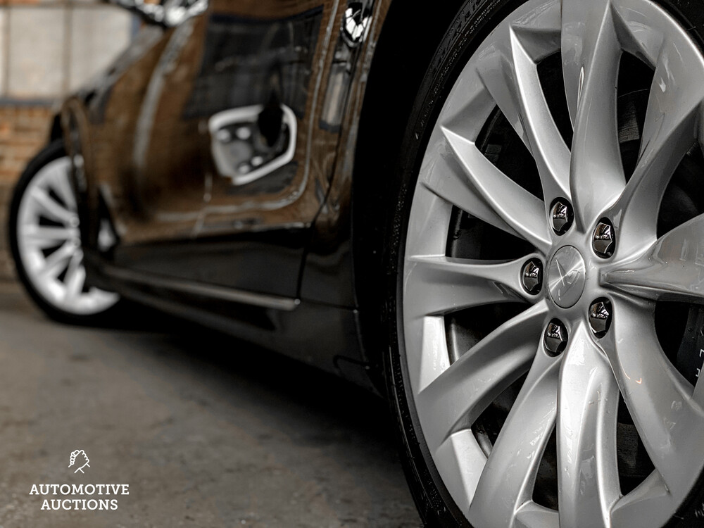 Tesla Model S 75D 476hp 2017 -Ursprünglich. NL-, RK-236-J