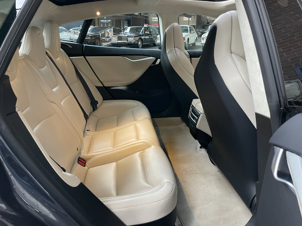 Tesla Model S 75D 476hp 2017 -Ursprünglich. NL-, RK-236-J