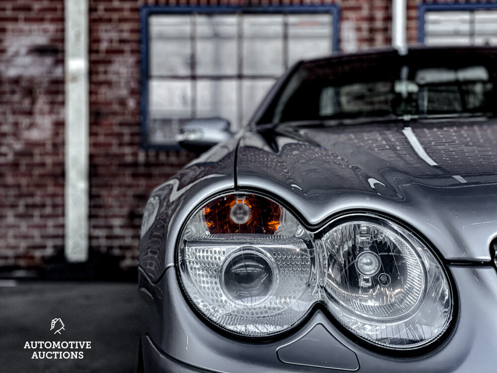 Mercedes-Benz SL500 306hp 2001 SL Class -Org. NL-, 82-HN-RG.