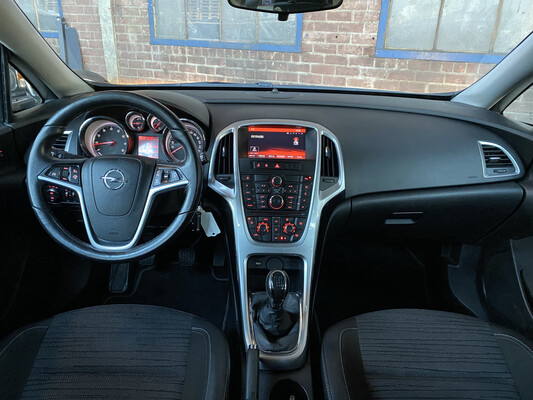 Opel Astra Turbo Sport+ 2014, SK-794-N.