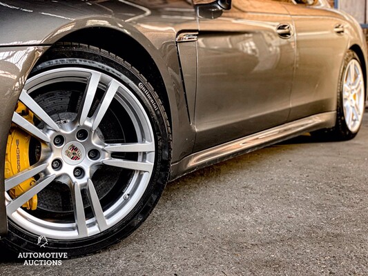 Porsche Panamera Turbo S Techart 4.8 600pk 2012, 9-KXB-42