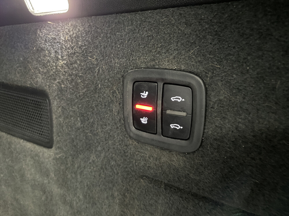 Porsche Cayenne 3.0 V6 340PS 2018 NEUMODELL -Orig. NL-, ST-296-D