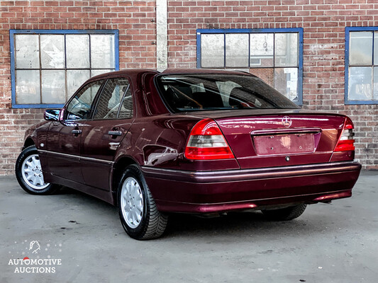 Mercedes-Benz C180 Sport 122hp 1998 C-class, R-234-LL.