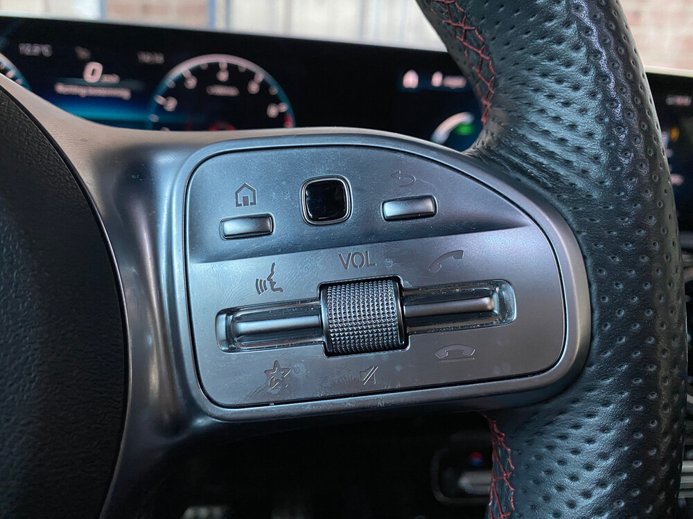 Mercedes-Benz A180 Business Solution AMG Night Upgrade 136hp 2019, XS-253-H