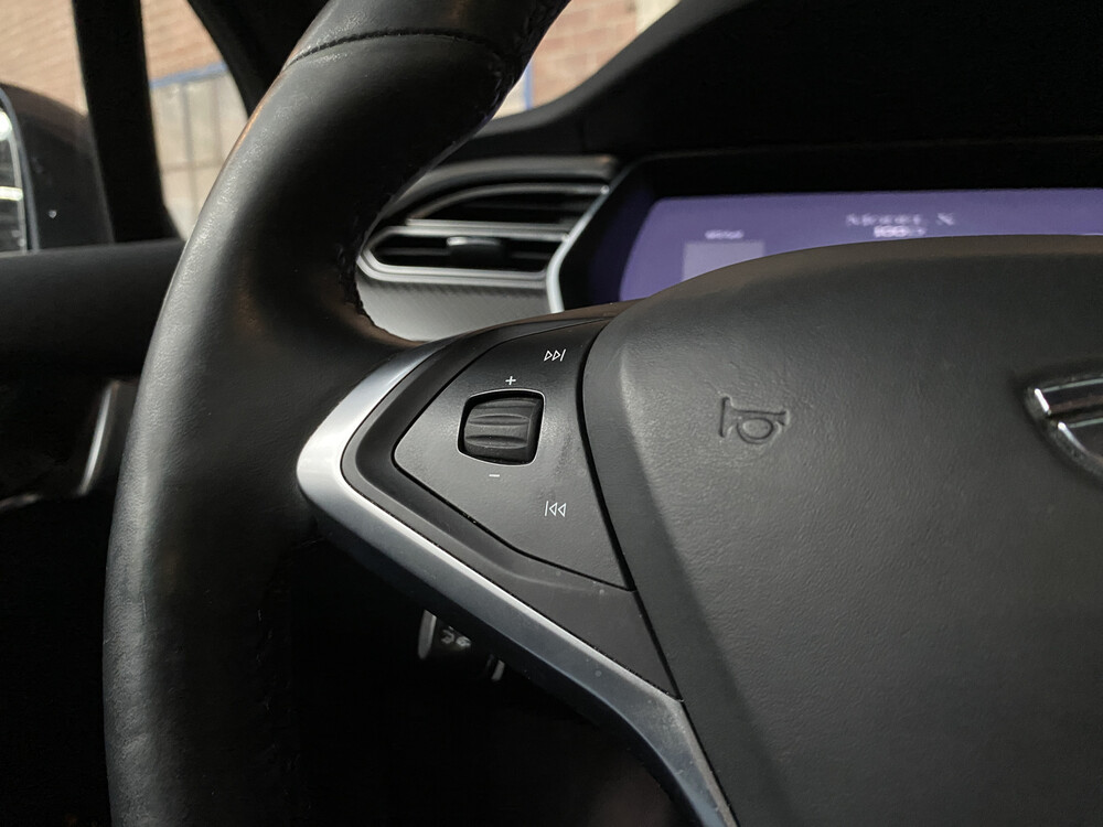 Tesla Modell X 100D 417PS 2018 -Ursprünglich. NL-, SF-183-S