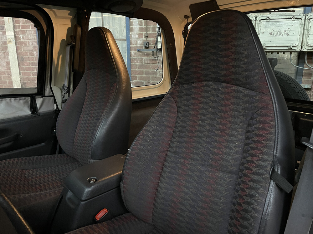 Jeep Wrangler TJ2.5 Hardtop 118 PS 1999.