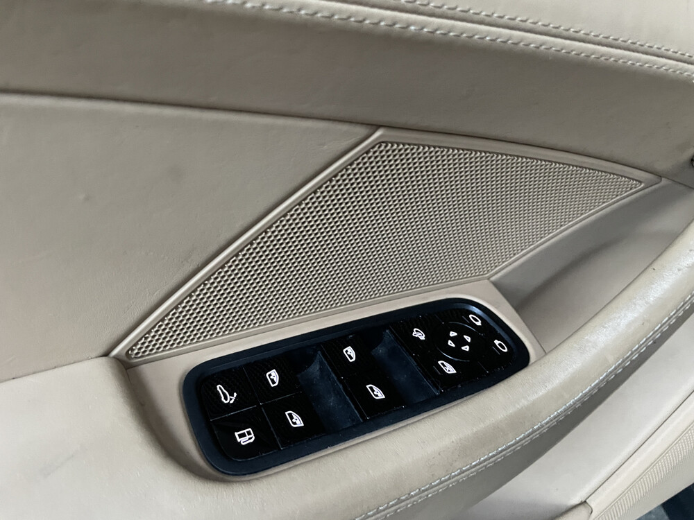 Porsche Panamera E-Hybrid 4 2.9 V6 SportChrono 462PS 2018 -Orig. NL-, SF-783-F