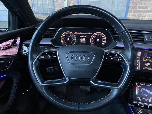 Audi e-tron EDITION ONE 55 Quattro Advanced 95 kWh 215hp 2018 -Orig NL-, XH-842-D