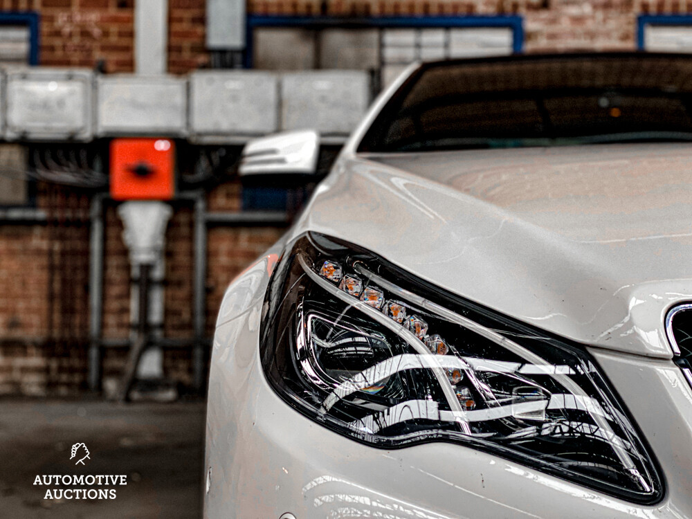 Mercedes-Benz E200 Ambition Sport Edition 184 PS 2016 Cabriolet E-Klasse, JT-474-Z.