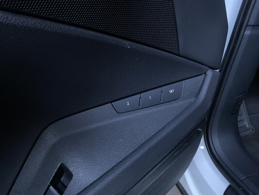 Audi e-tron 55 Quattro Advanced Pro Line 360PS 2018, J-696-RZ.