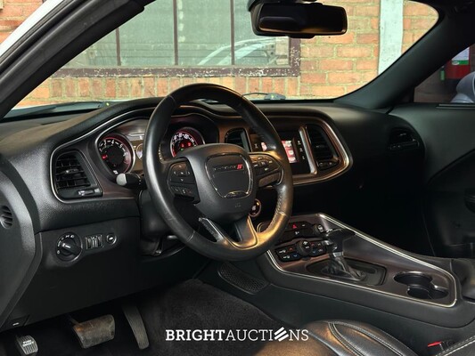 Dodge Challenger 3.6 V6 305pk 2016