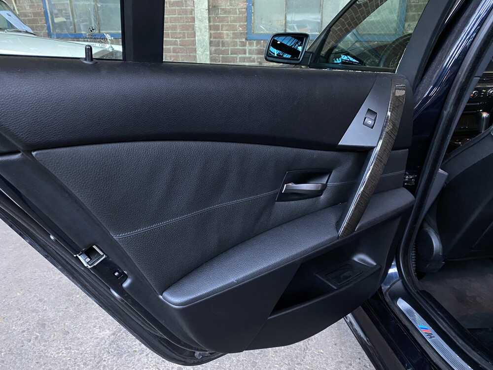 BMW 530d M-Sport E61 Business Line Touring 5-serie 231pk 2007, XK-924-L