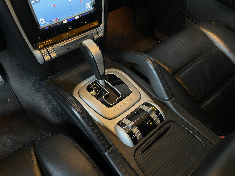 Porsche Cayenne Turbo 4.8 V8 500PS 2007, R-104-SH -Youngtimer-