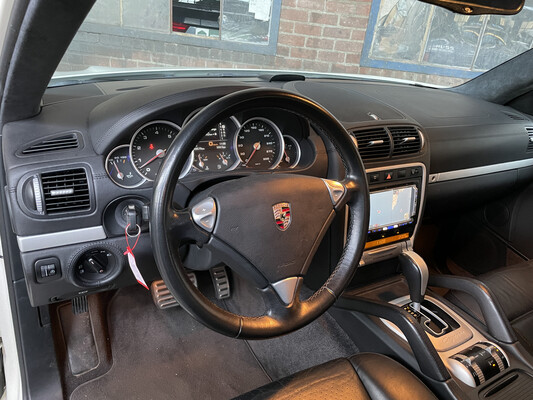 Porsche Cayenne Turbo 4.8 V8 500hp 2007, R-104-SH -Youngtimer-