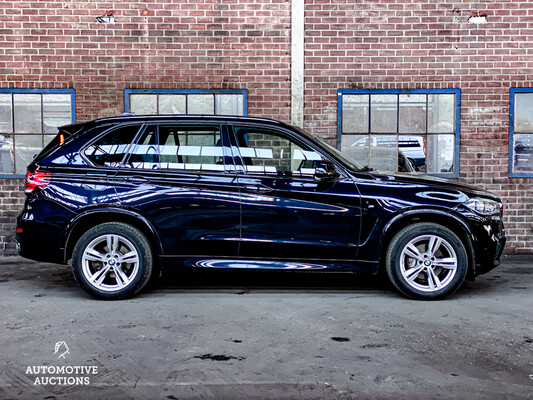 BMW X5 xDrive30d High Executive 258pk 2016, NJ-528-R