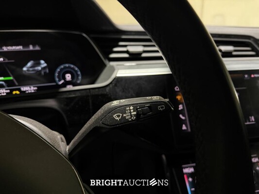 Audi e-tron 50 Quattro Business Edition 71 kWh 313pk 2020 (Origineel-NL + 1e Eigenaar), K-574-JS