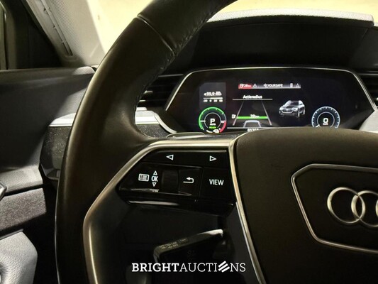 Audi e-tron 50 Quattro Business Edition 71 kWh 313pk 2020 (Origineel-NL + 1e Eigenaar), K-574-JS