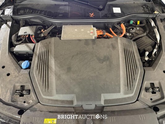 Audi e-tron 50 Quattro Business Edition 71 kWh 313pk 2020 (Origineel-NL + 1e Eigenaar), K-574-JS