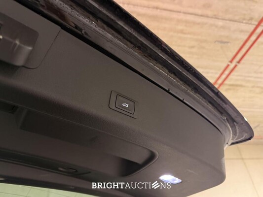 Audi e-tron 50 Quattro Business Edition 71 kWh 313pk 2020 (Origineel-NL + 1e Eigenaar), K-574-JS