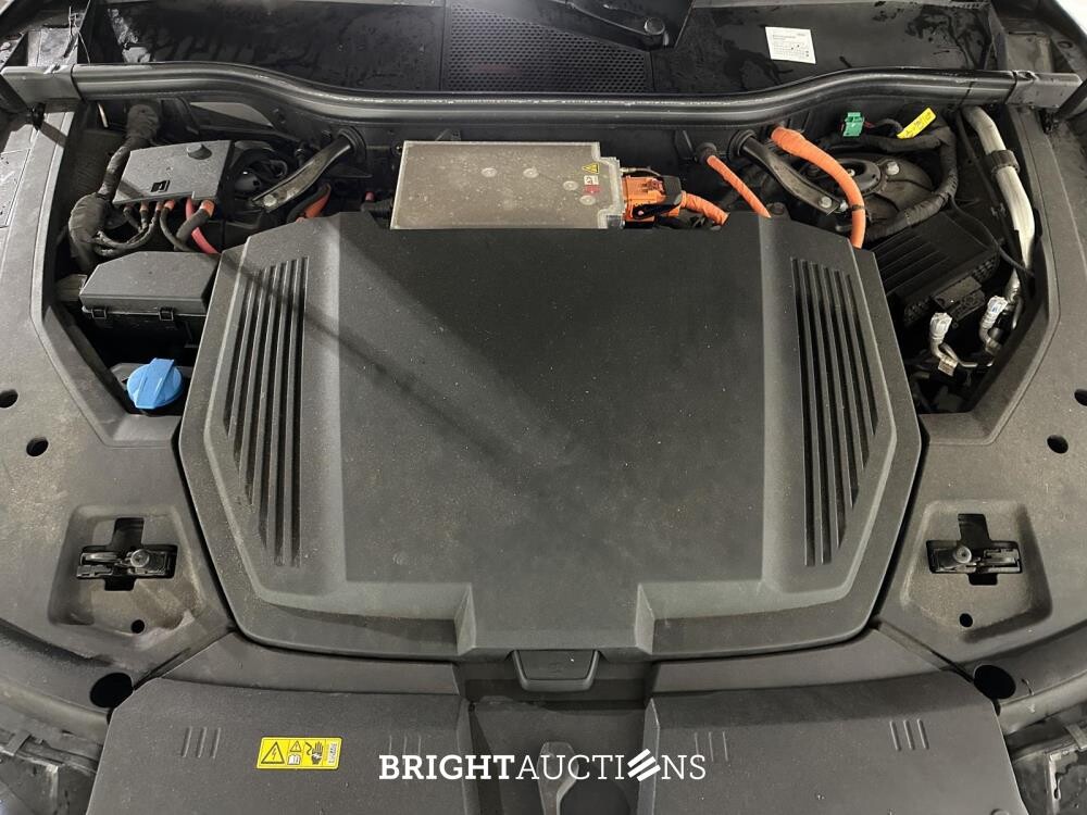 Audi e-tron 55 Quattro S Edition 95 kWh 408pk 2020 (Origineel-NL & 1e Eigenaar), K-612-HN