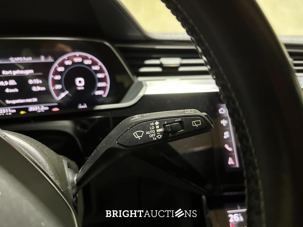 Audi e-tron 55 Quattro S Edition 95 kWh 408pk 2020 (Origineel-NL & 1e Eigenaar), K-612-HN