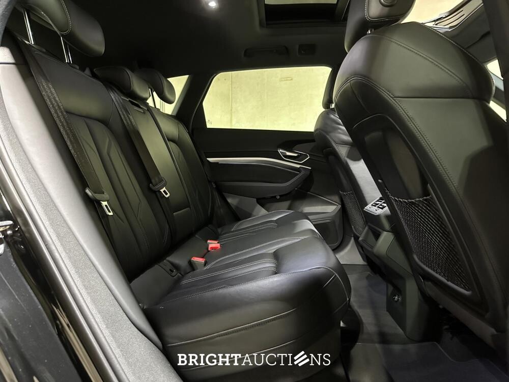 Audi e-tron 55 Quattro S Edition 95 kWh 408pk 2020 (Origineel-NL & 1e Eigenaar), K-612-HN