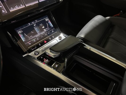 Audi e-tron 55 Quattro S Edition 95 kWh 408pk 2020 (Origineel-NL & 1e Eigenaar), K-612-HN
