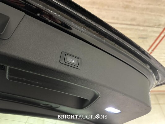 Audi e-tron 55 Quattro S Edition 95 kWh 408pk 2020 (Origineel-NL & 1e Eigenaar), K-612-HN