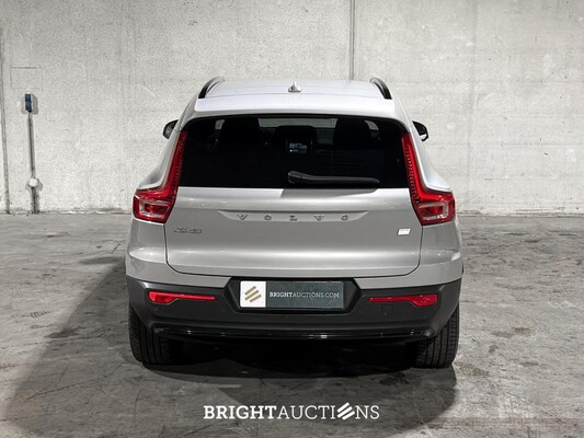Volvo XC40 Recharge Core 70 kWh 231pk 2022 (Origineel-NL + 1e Eigenaar), R-491-BZ