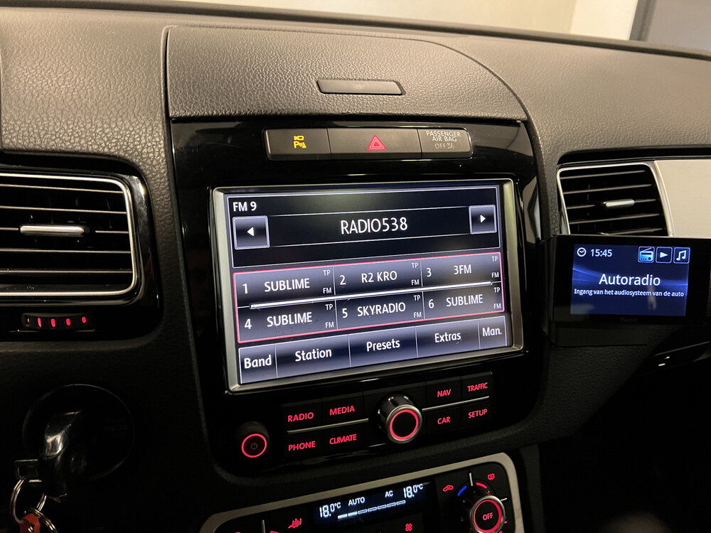 Volkswagen Touareg 3.0 TSI Hybrid Highline Tiptronic8 333pk 2011, 73-ZTT-3