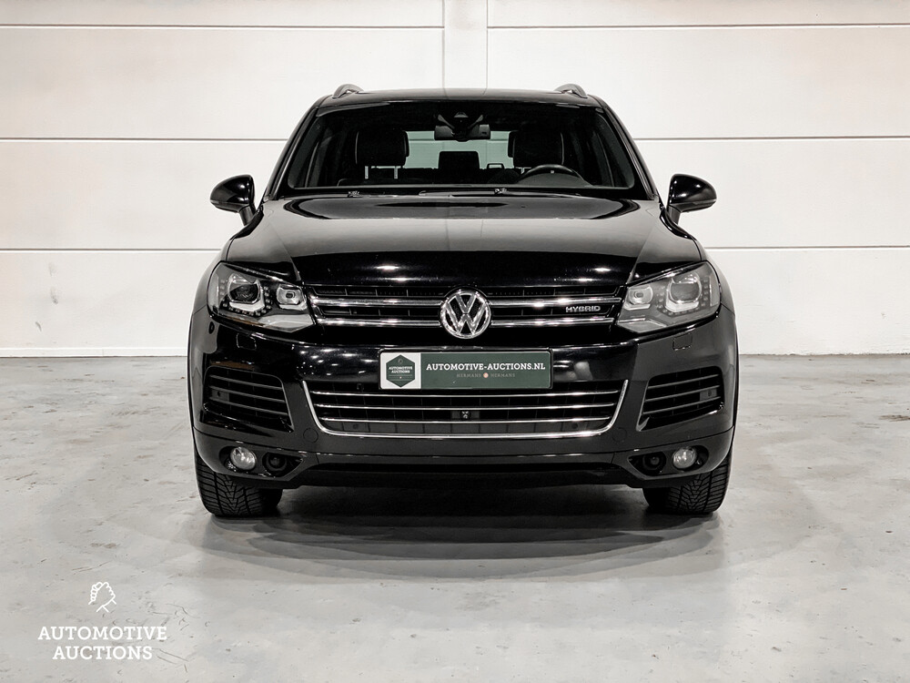 Volkswagen Touareg 3.0 TSI Hybrid Highline Tiptronic8 333pk 2011, 73-ZTT-3