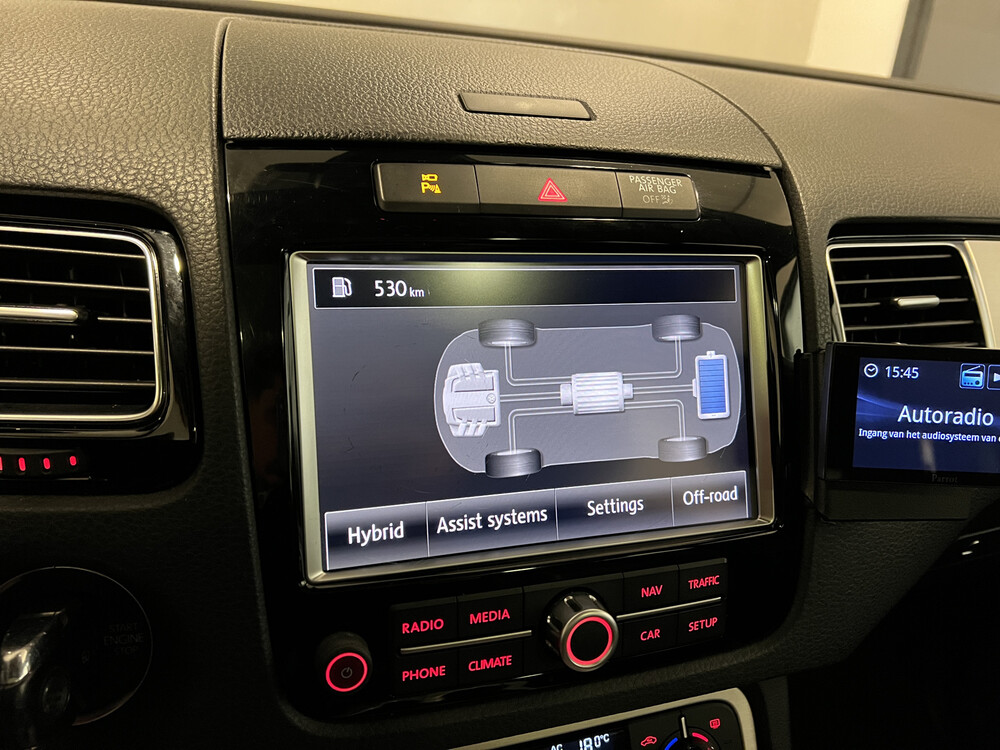 Volkswagen Touareg 3.0 TSI Hybrid Highline Tiptronic8 333pk 2011, 73-ZTT-3