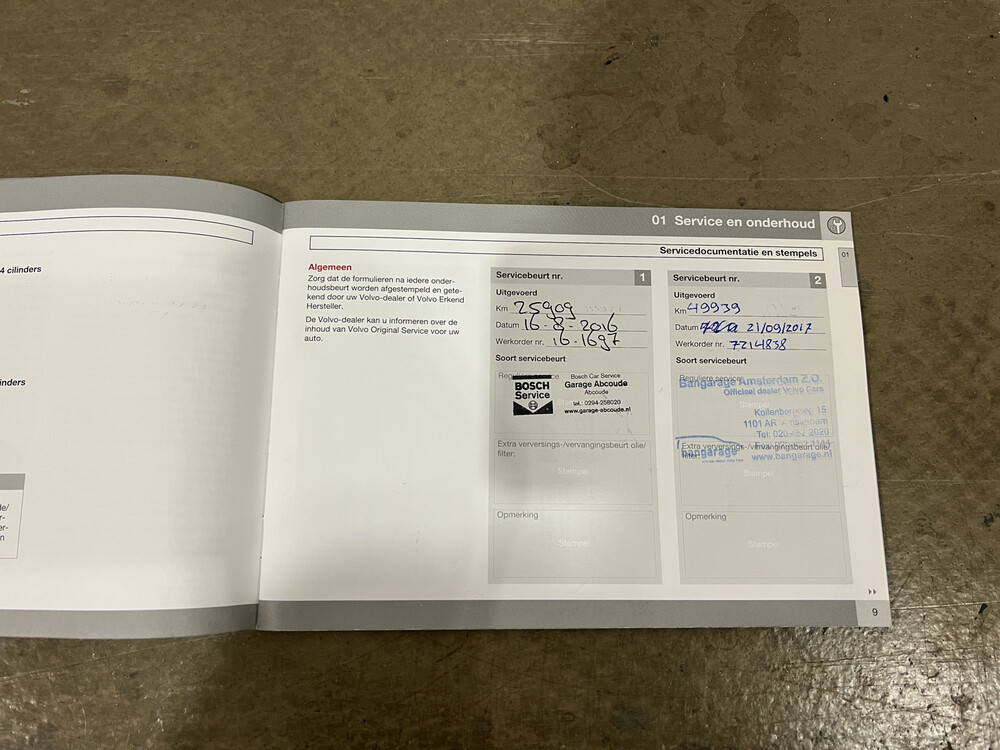 Volvo V60 D6 Twin Engine Momentum Plug-In Hybrid 220PS 2015 -Orig. NL-, GL-392-H.