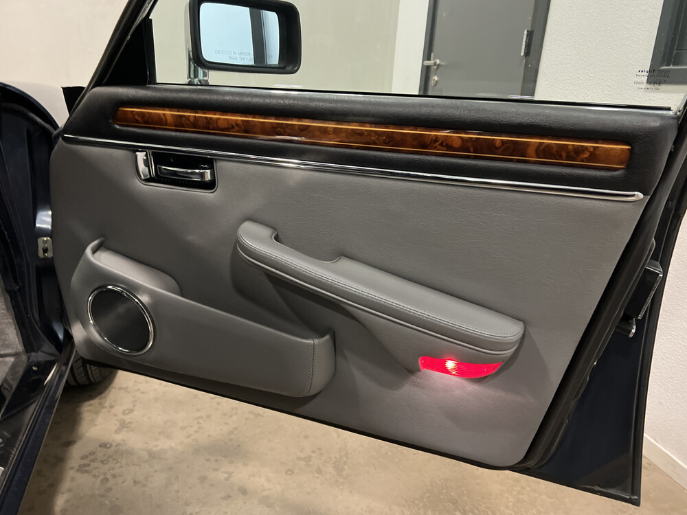 Daimler Double Six 6.0 V12 Serie 3 264pk 1990, L-022-HD