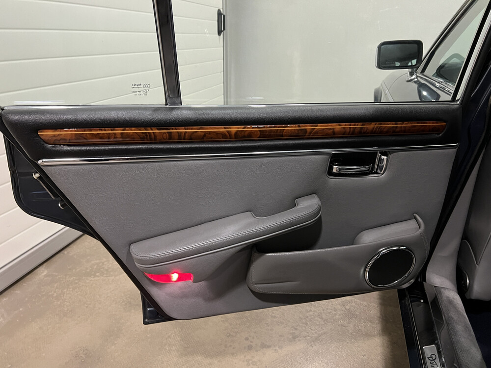 Daimler Double Six 6.0 V12 Serie 3 264pk 1990, L-022-HD